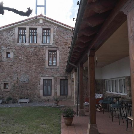Posada La Estela De Barros Corrales De Buelna Екстериор снимка