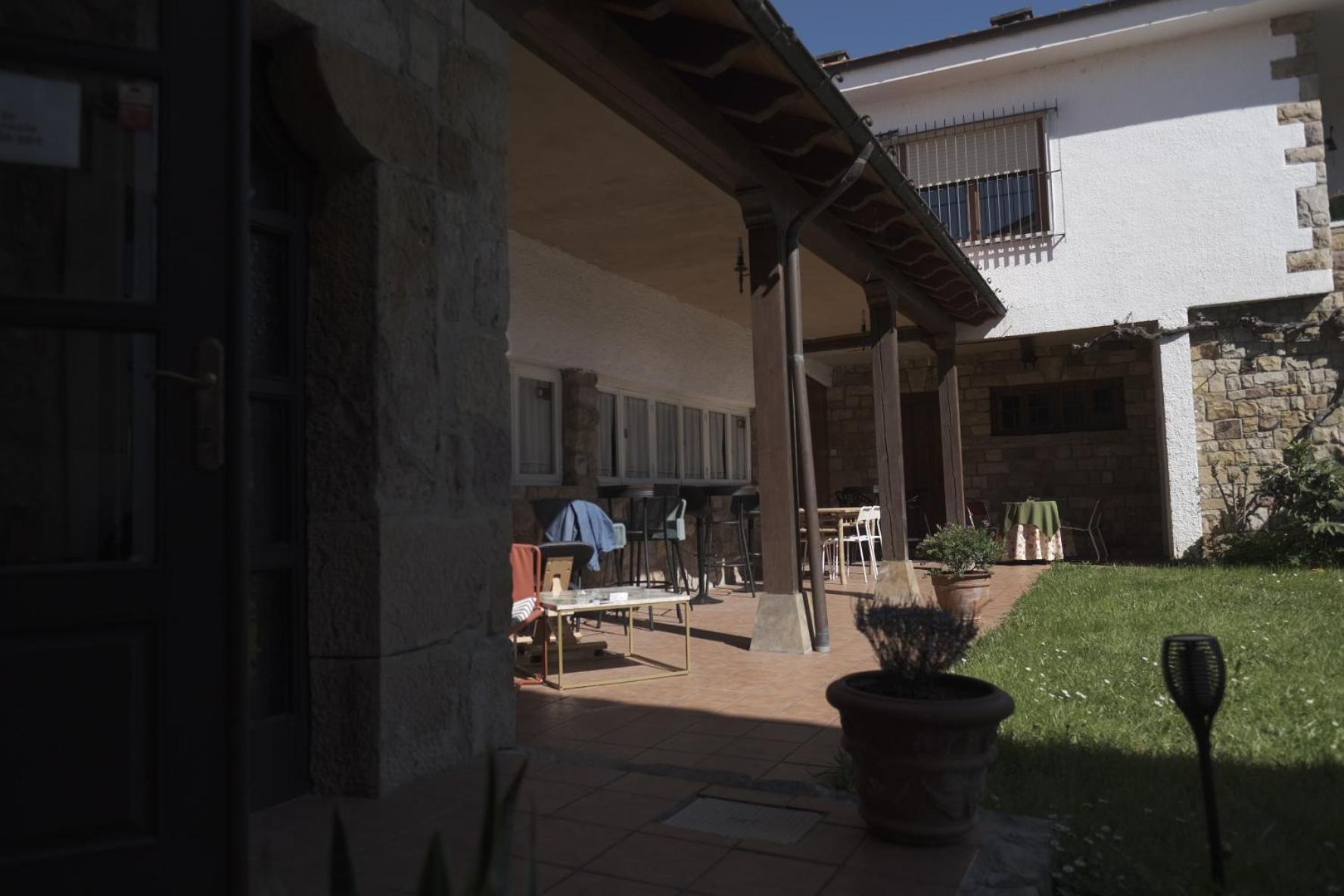 Posada La Estela De Barros Corrales De Buelna Екстериор снимка